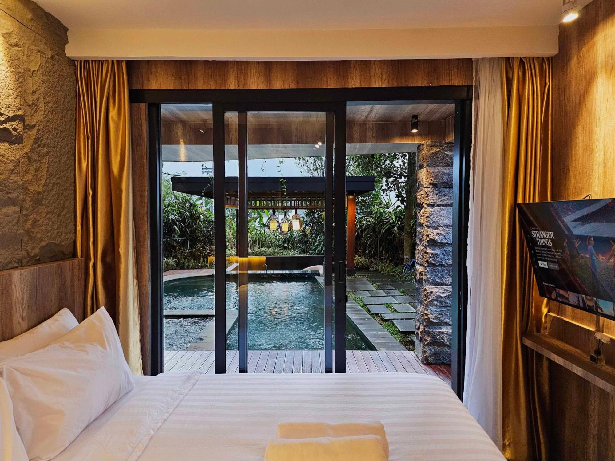 Villa 4-Br Klub Bunga No 4 Batu Malang エクステリア 写真