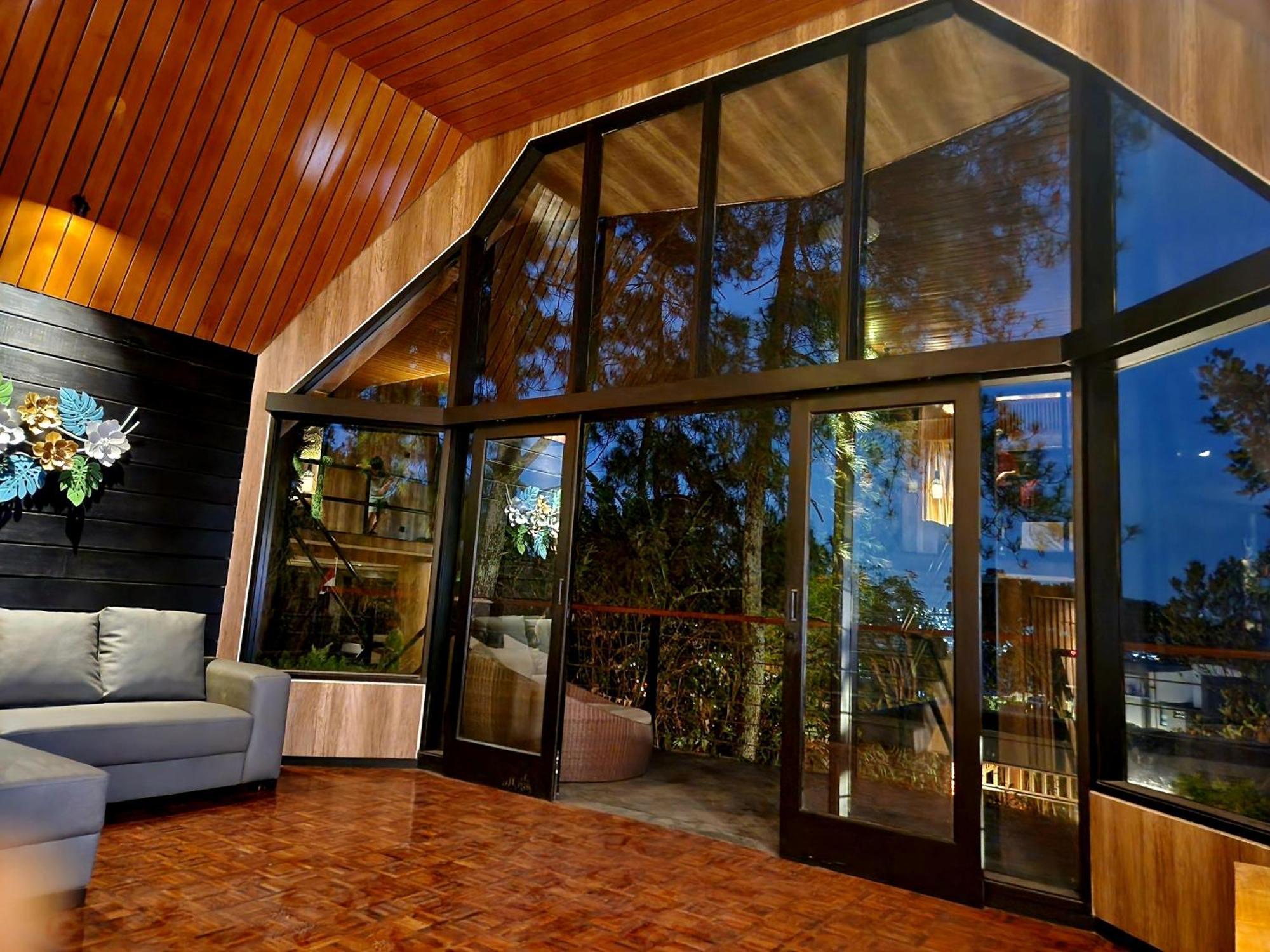 Villa 4-Br Klub Bunga No 4 Batu Malang エクステリア 写真
